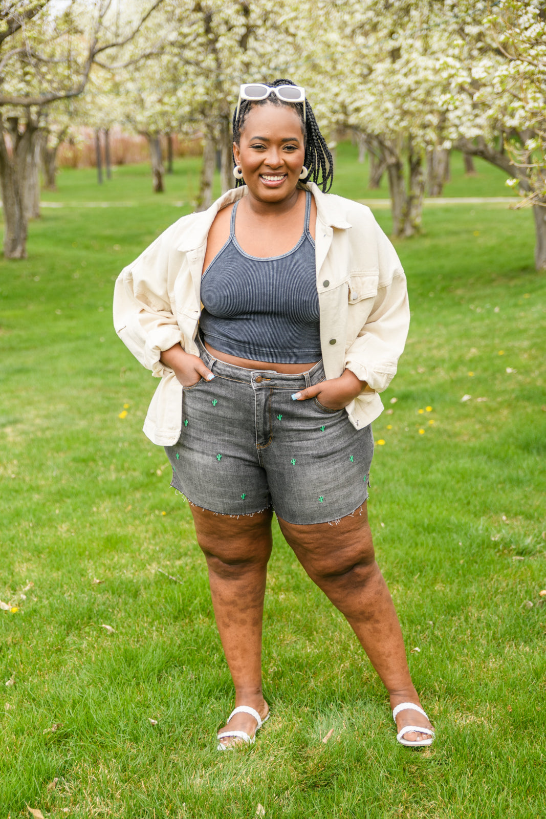 Hi-WaistedCactusEmbroideryCutoffs1